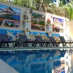 Saturn Hotel Kuşadası