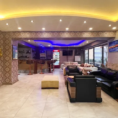 Hotel Saturn 3*