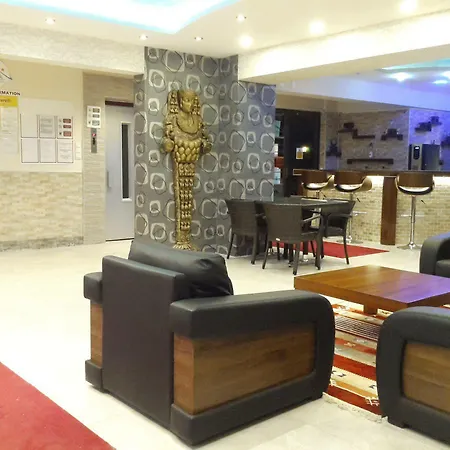 Otel Saturn Kuşadası