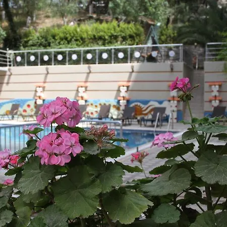 Saturn Hotel Kusadası